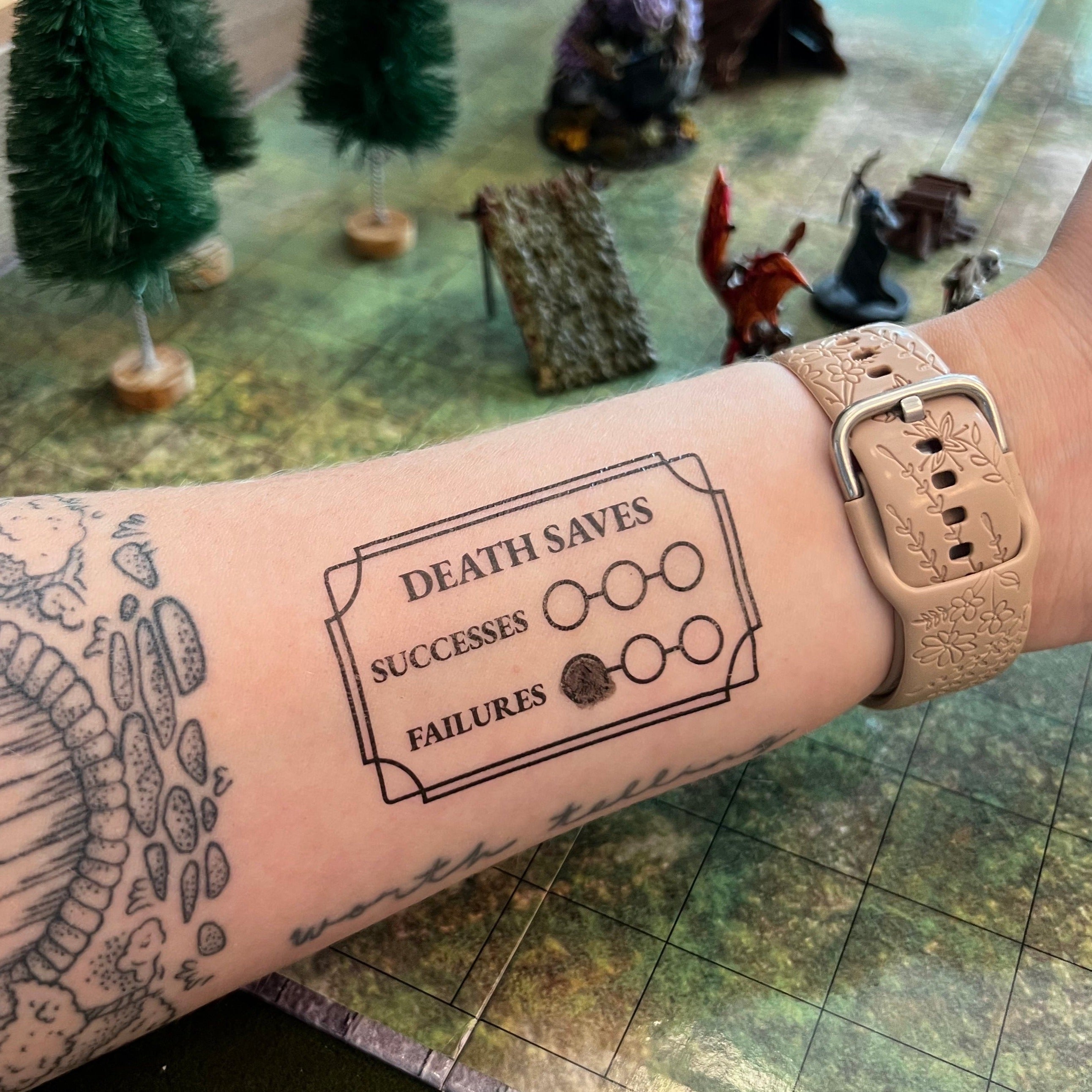 Death Save Temporary Tattoo Party Pack – Equinox Dice