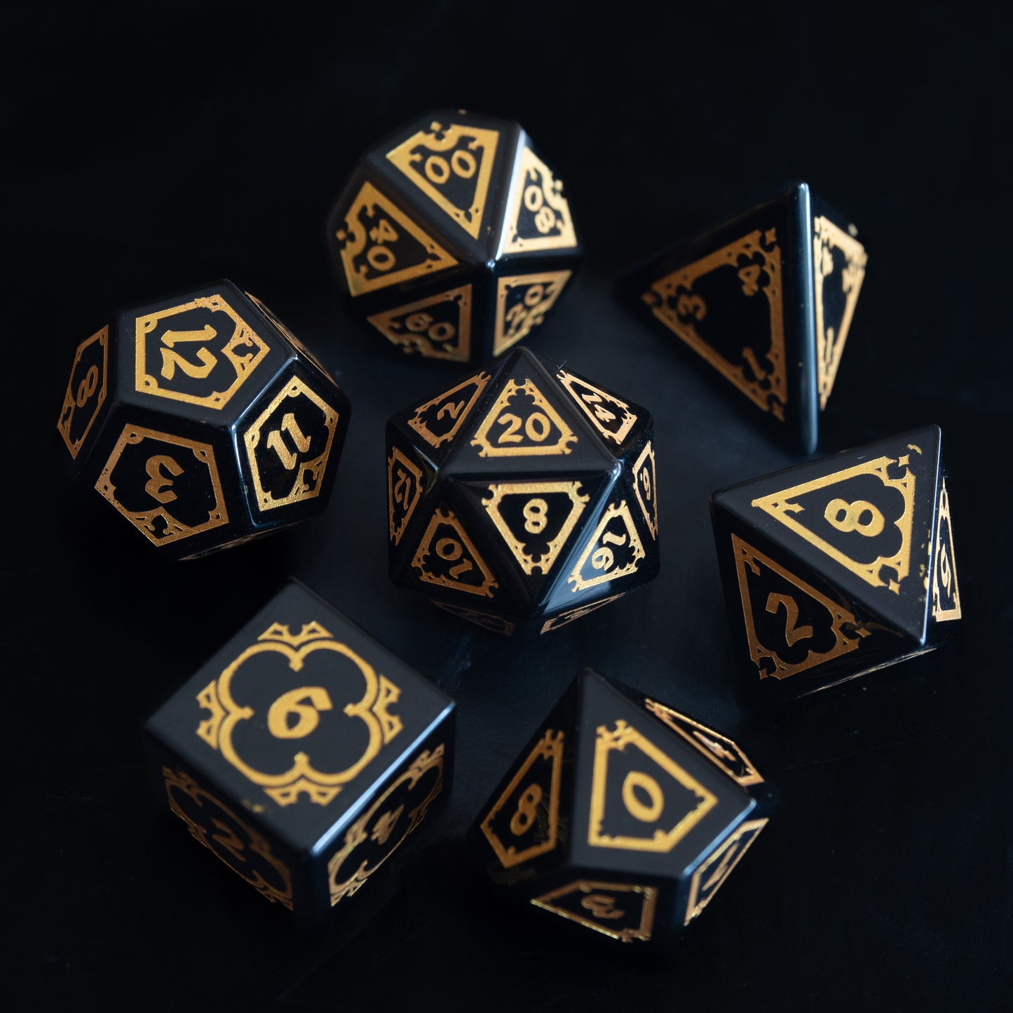 Obsidian dice set