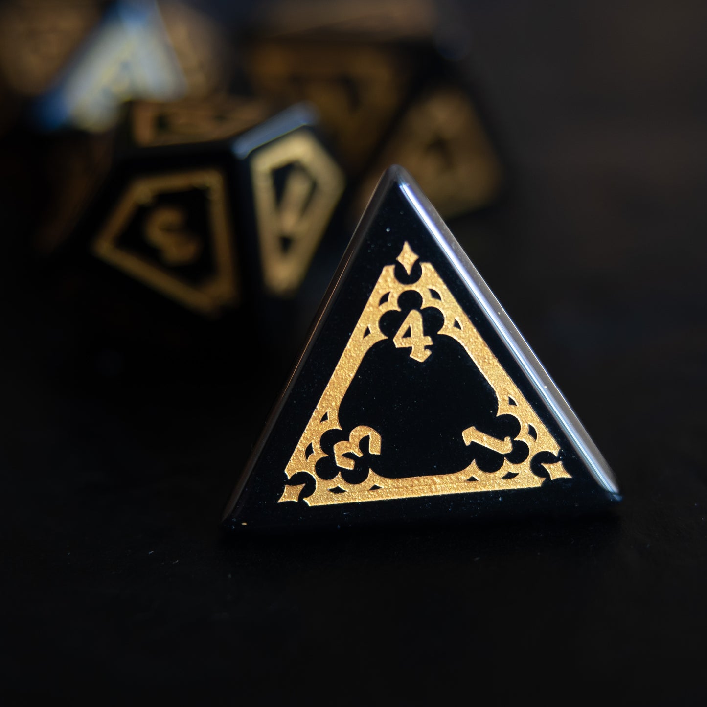 Obsidian dice set